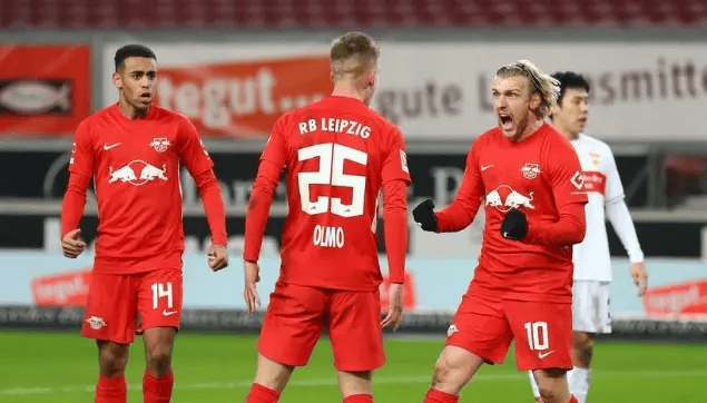 熊猫在线入口 -包含刚刚！斯图加特冲刺阶段战术微调斯图加特强势反弹备战NBA季后赛，斯图加特围绕国王杯手感冰凉的词条